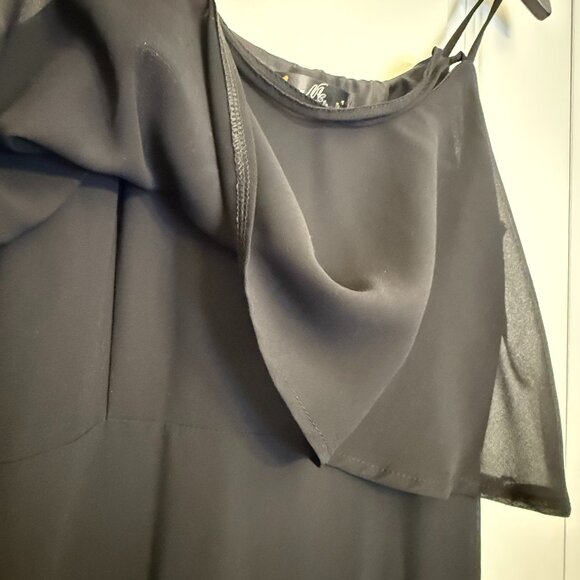 Long Black Dress - Picture 3 of 4